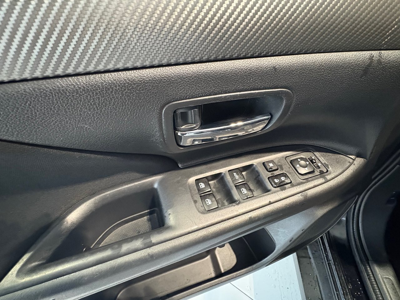Mitsubishi Outlander ES + TOURING + TOIT + AWC + CAMERA + WOW +++ 2017