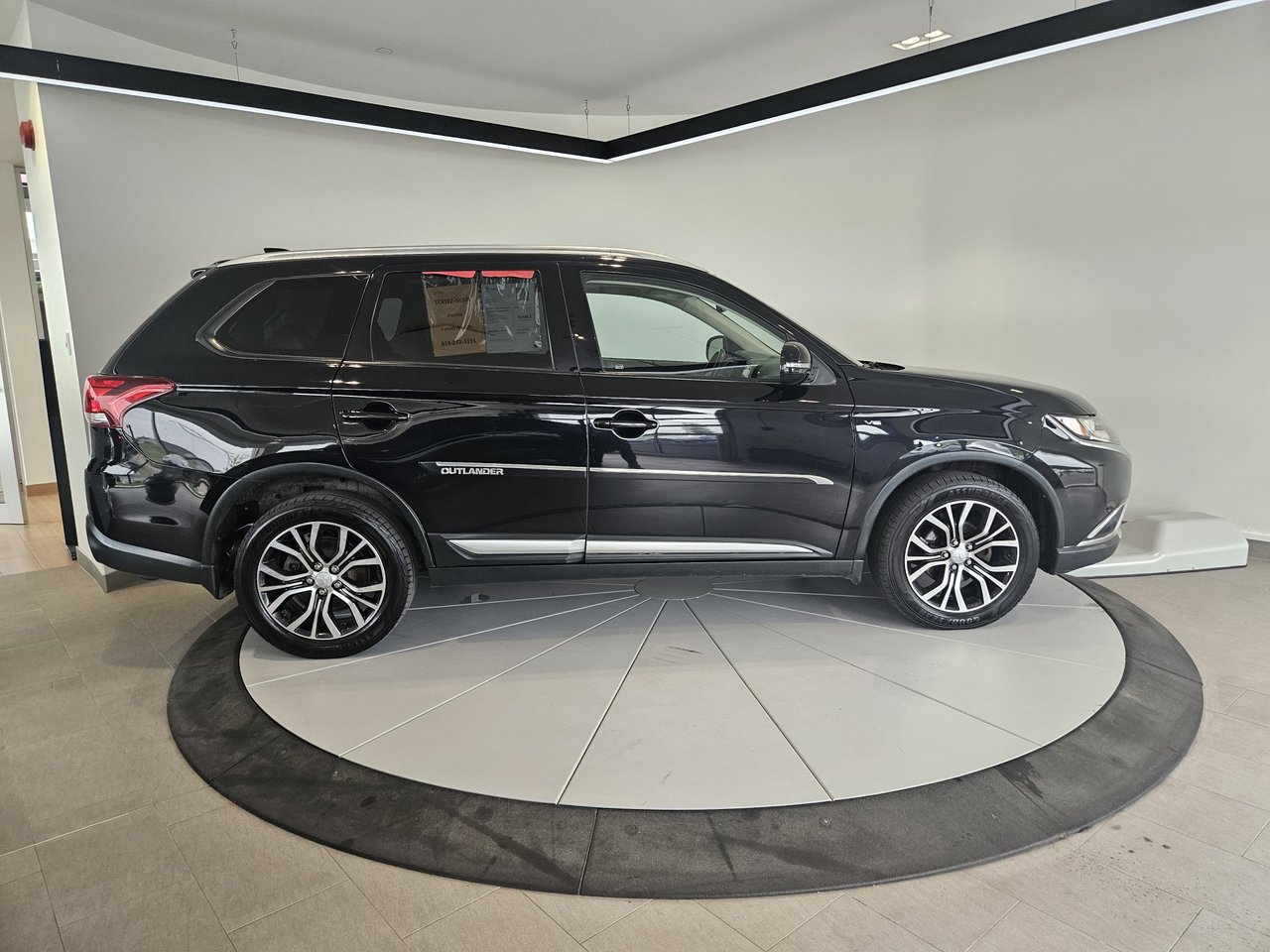 2018 Mitsubishi Outlander SE + TOURING + TOIT + CAMERA + BLUETOOTH + WOW ++