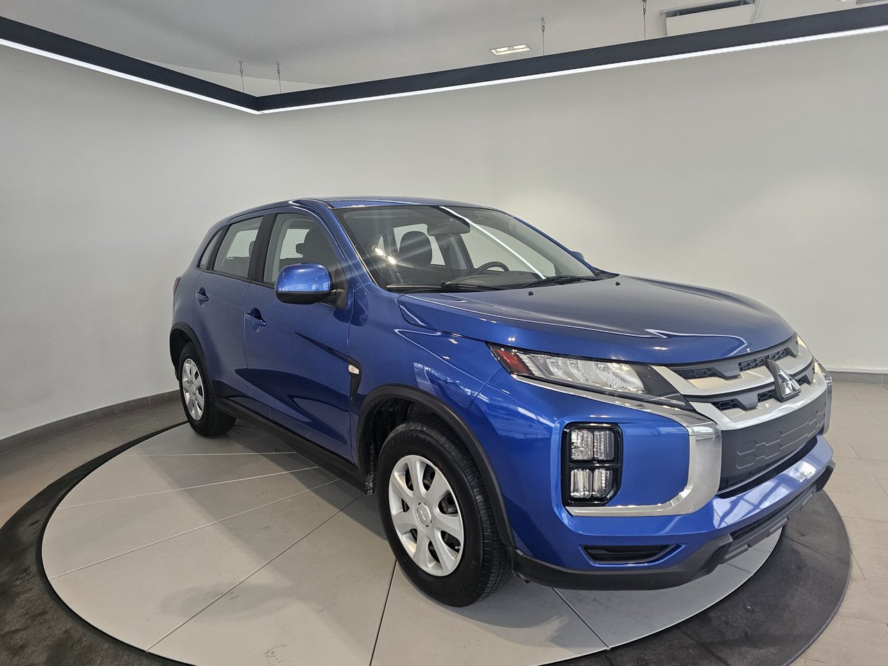 Mitsubishi RVR ES + CAMERA + BAS KM + BLUETOOTH + WOW!+++ 2021