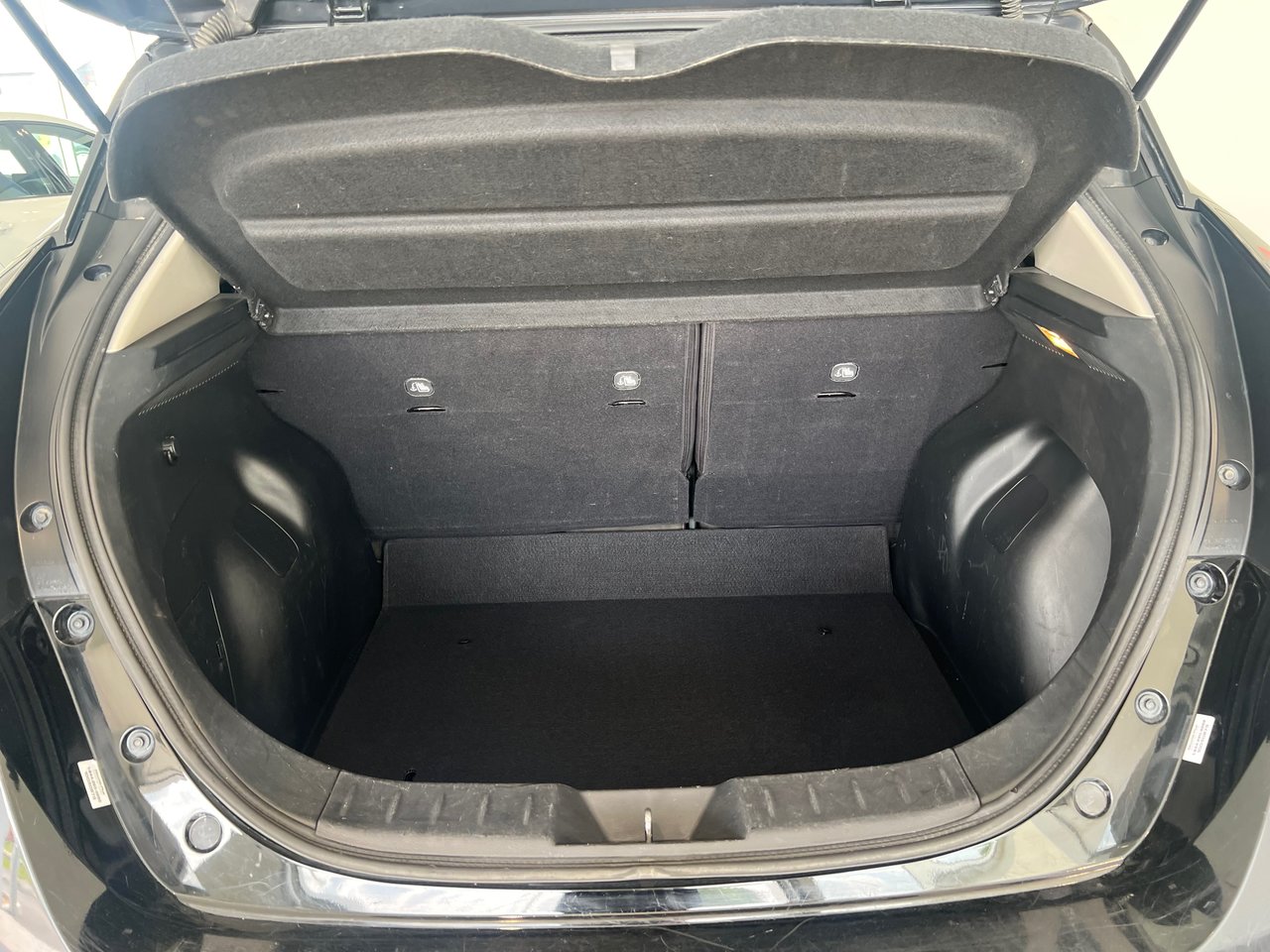 2019 Nissan Leaf SV + CAMERA + CARPLAY + A/C + WOW!+++