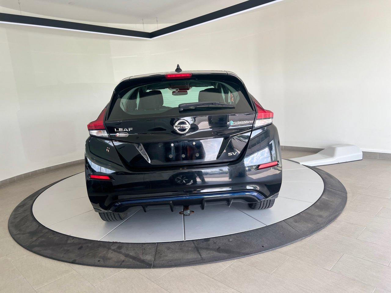 2019 Nissan Leaf SV + CAMERA + CARPLAY + A/C + WOW!+++