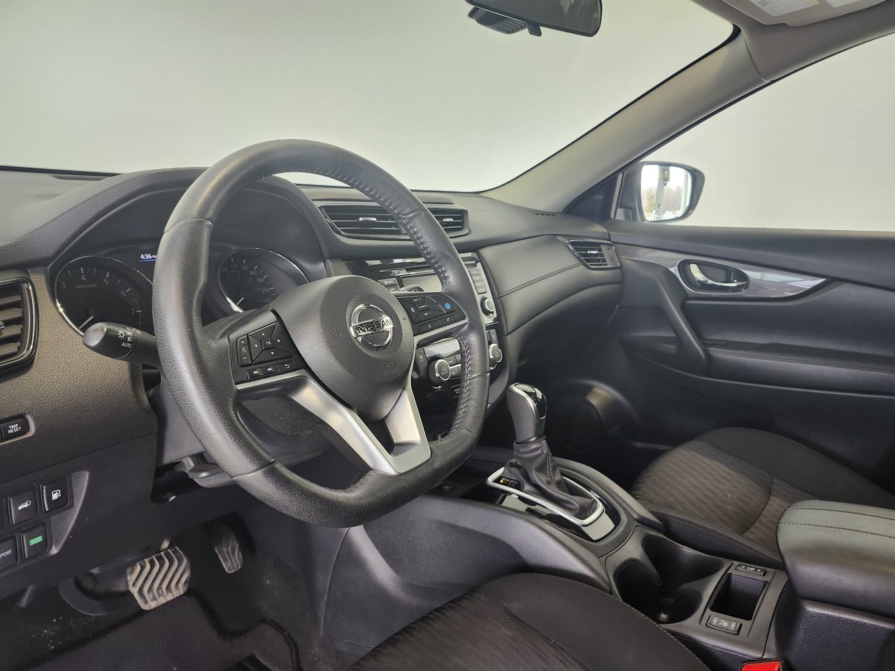 Nissan Rogue SV + AWD + TOIT + A/C + CAMERA + WOW +++ 2020