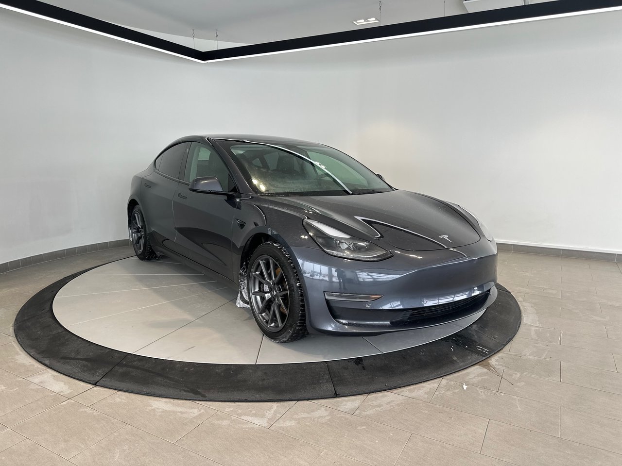 2021 Tesla MODEL 3 Standard Range Plus + TOIT + 424 KM + ECRAN +++