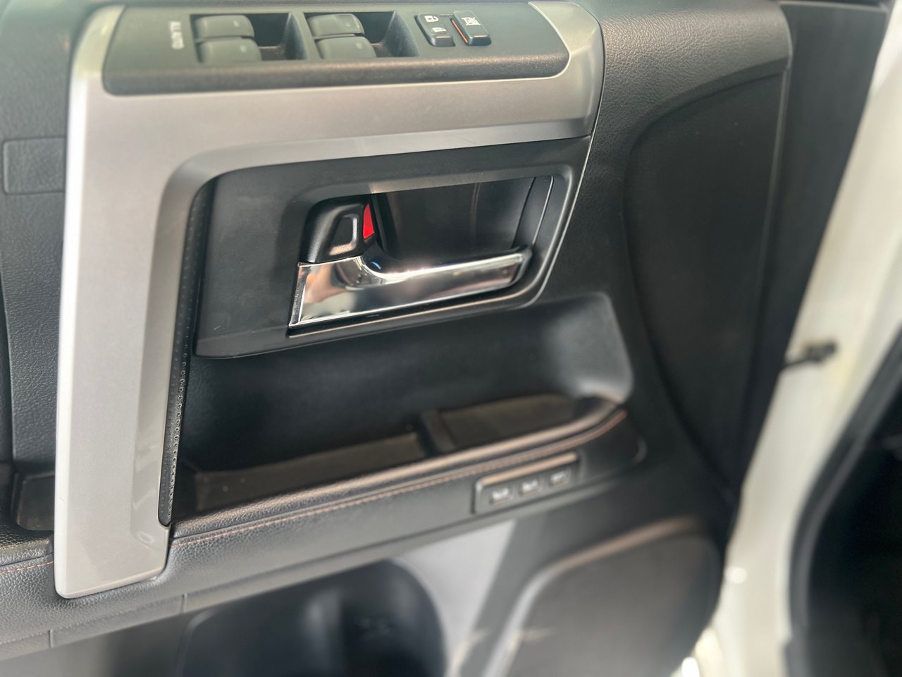 Toyota 4Runner LIMITED + CUIR + TOIT + JAMAIS ACCIDENT + WOW +++ 2021