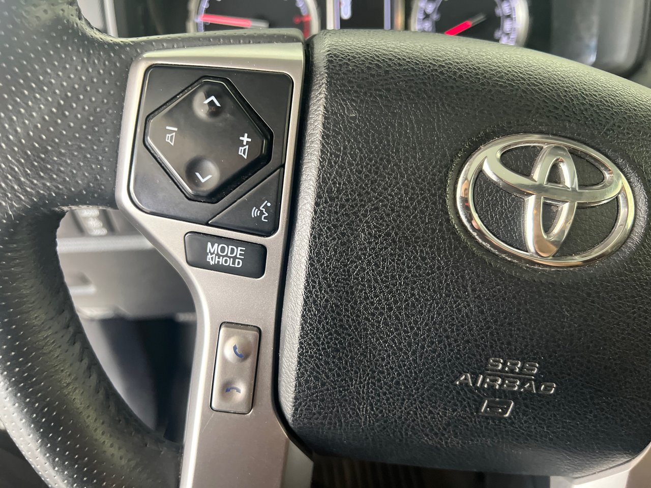 Toyota 4Runner LIMITED + CUIR + TOIT + JAMAIS ACCIDENT + WOW +++ 2021