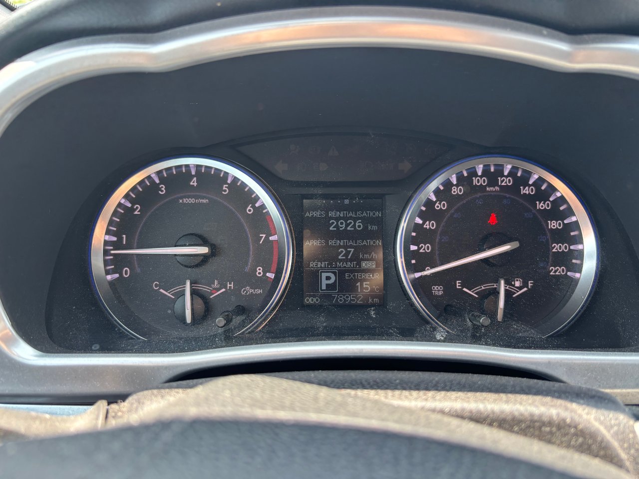 Toyota Highlander LE + CAMERA + BLUETOOTH + A/C + WOW!+++ 2015