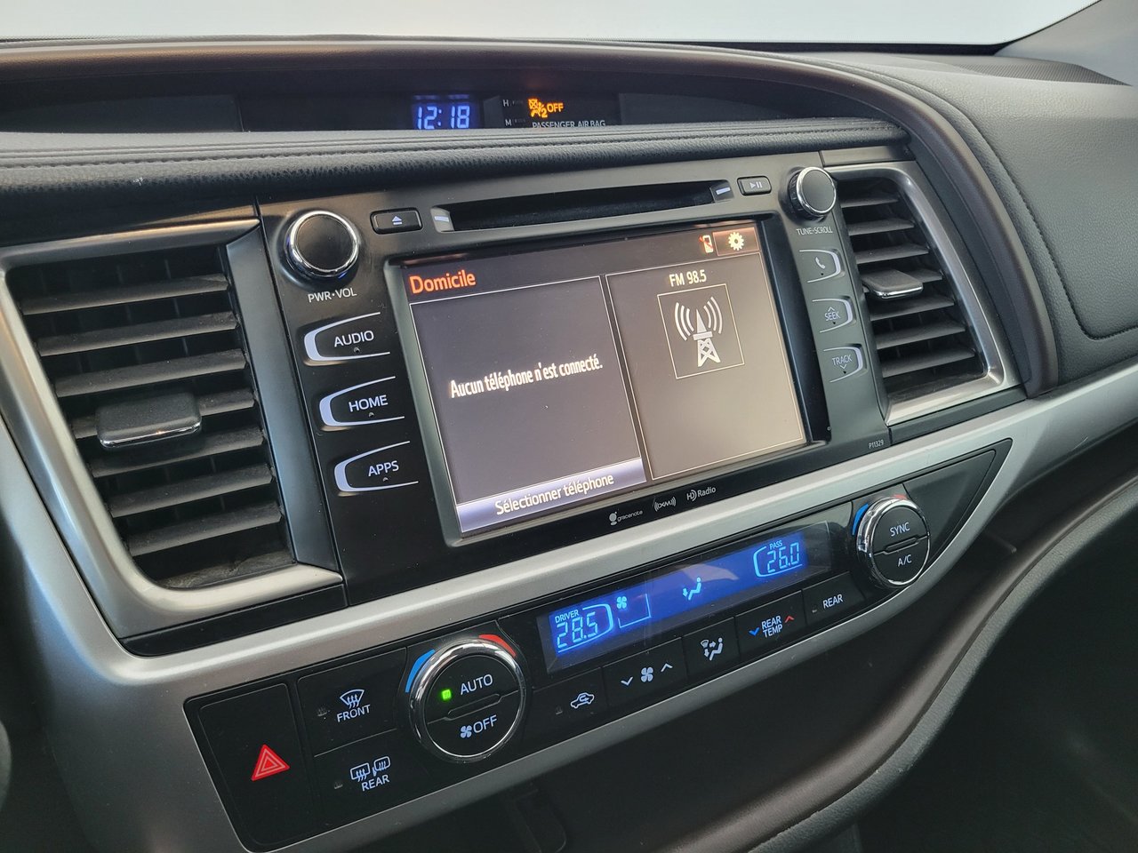 Toyota Highlander LE + 7 PASSAGERS + A/C + CAMERA + WOW +++ 2018