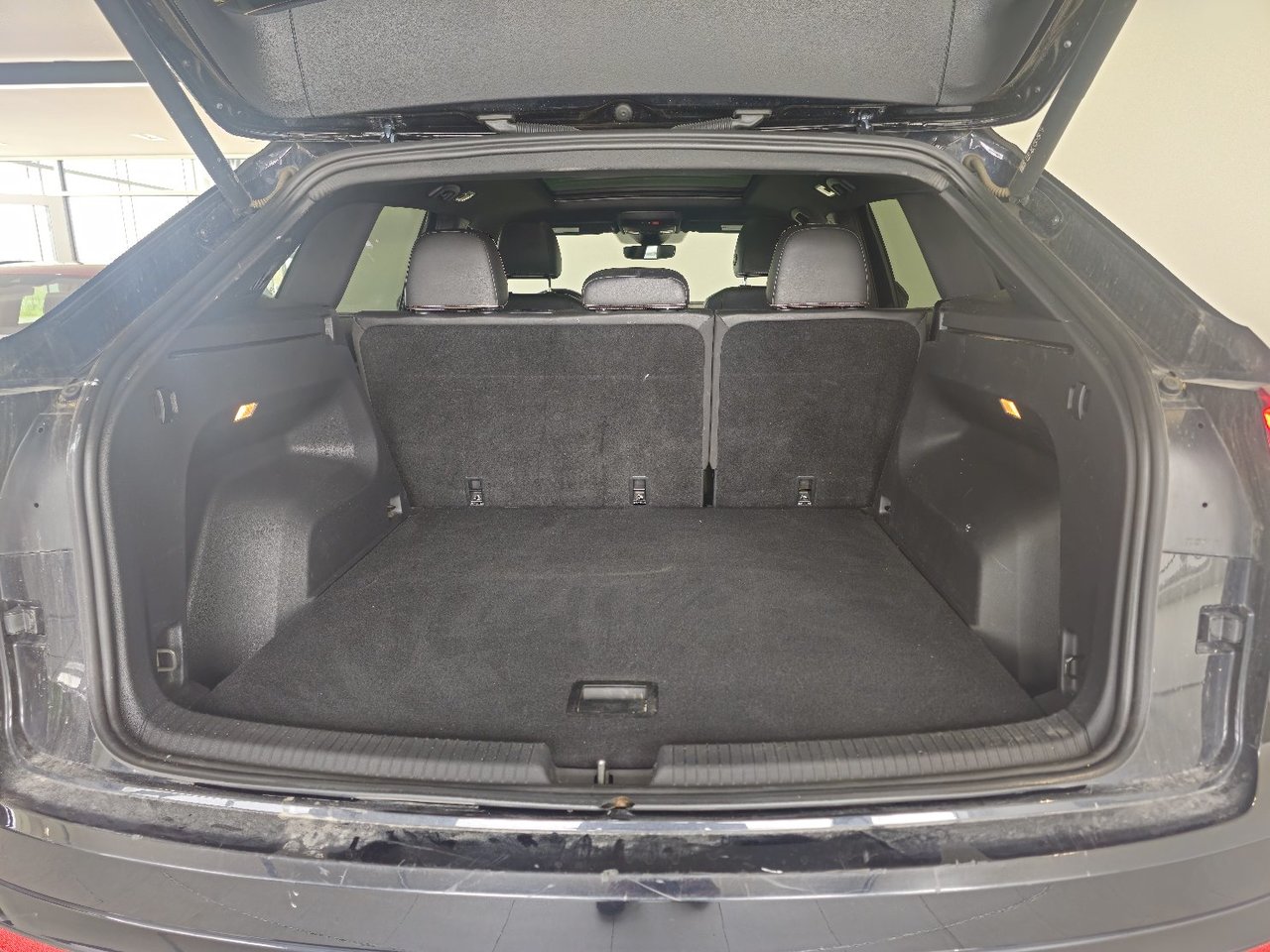 Volkswagen Atlas Cross Sport Execline + R-LINE + V6+ AWD+ CUIR+ CAMERA+ WOW++ 2023