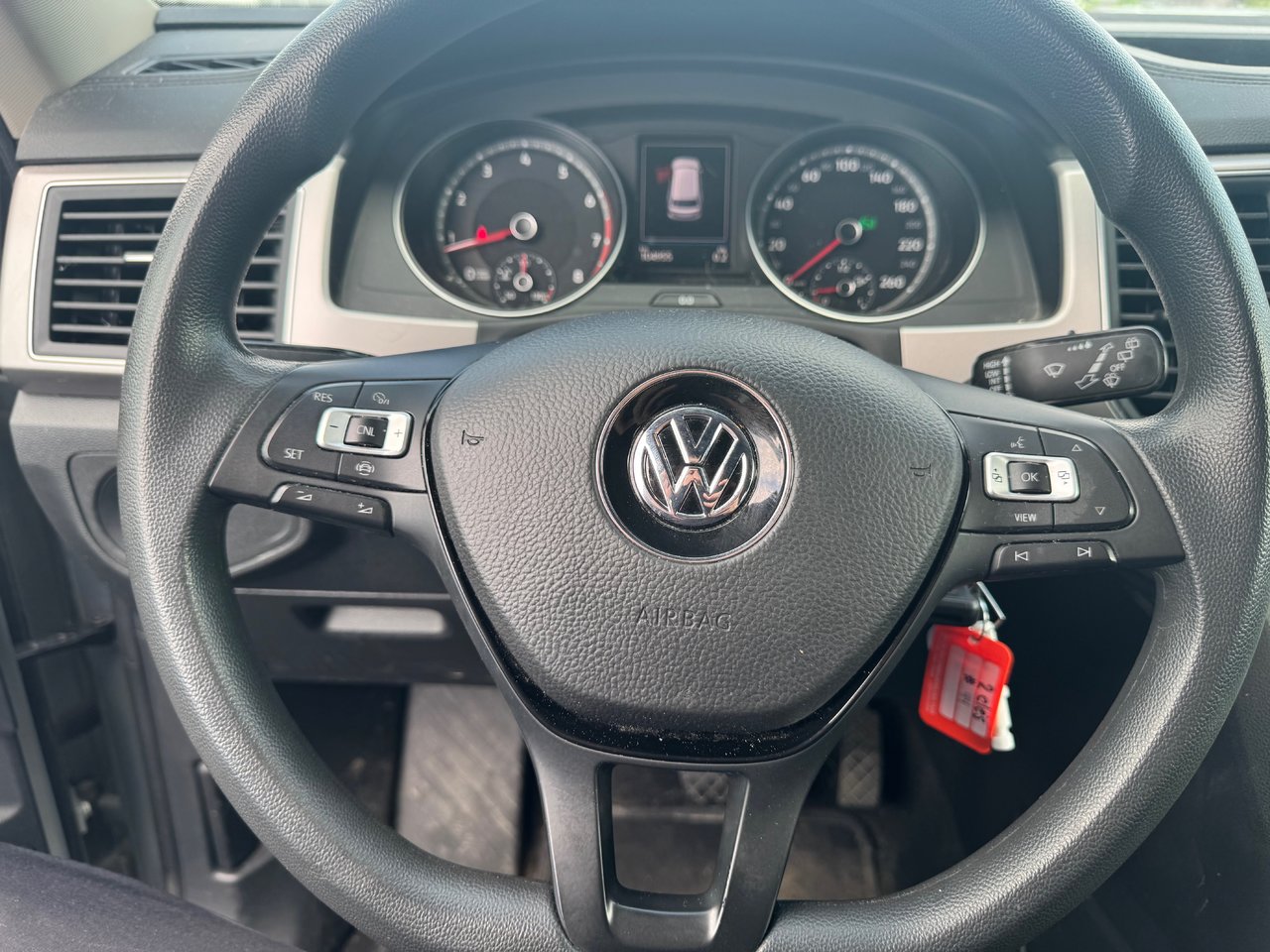 Volkswagen Atlas Trendline + CAMERA + CARPLAY + WOW!+++ 2019