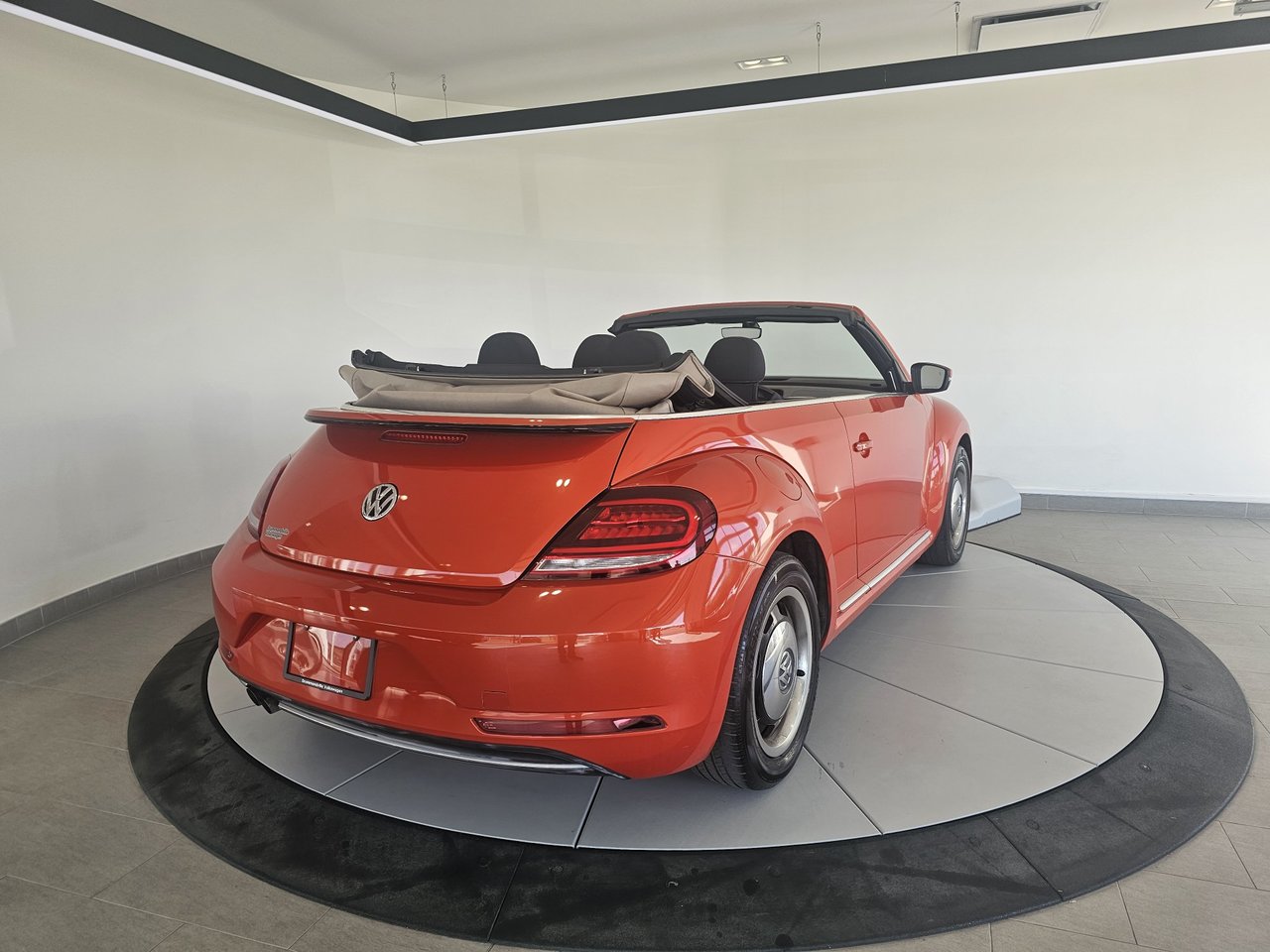 2018 Volkswagen Beetle Convertible COAST + BAS KM + RARE + CAMERA + A/C + WOW +