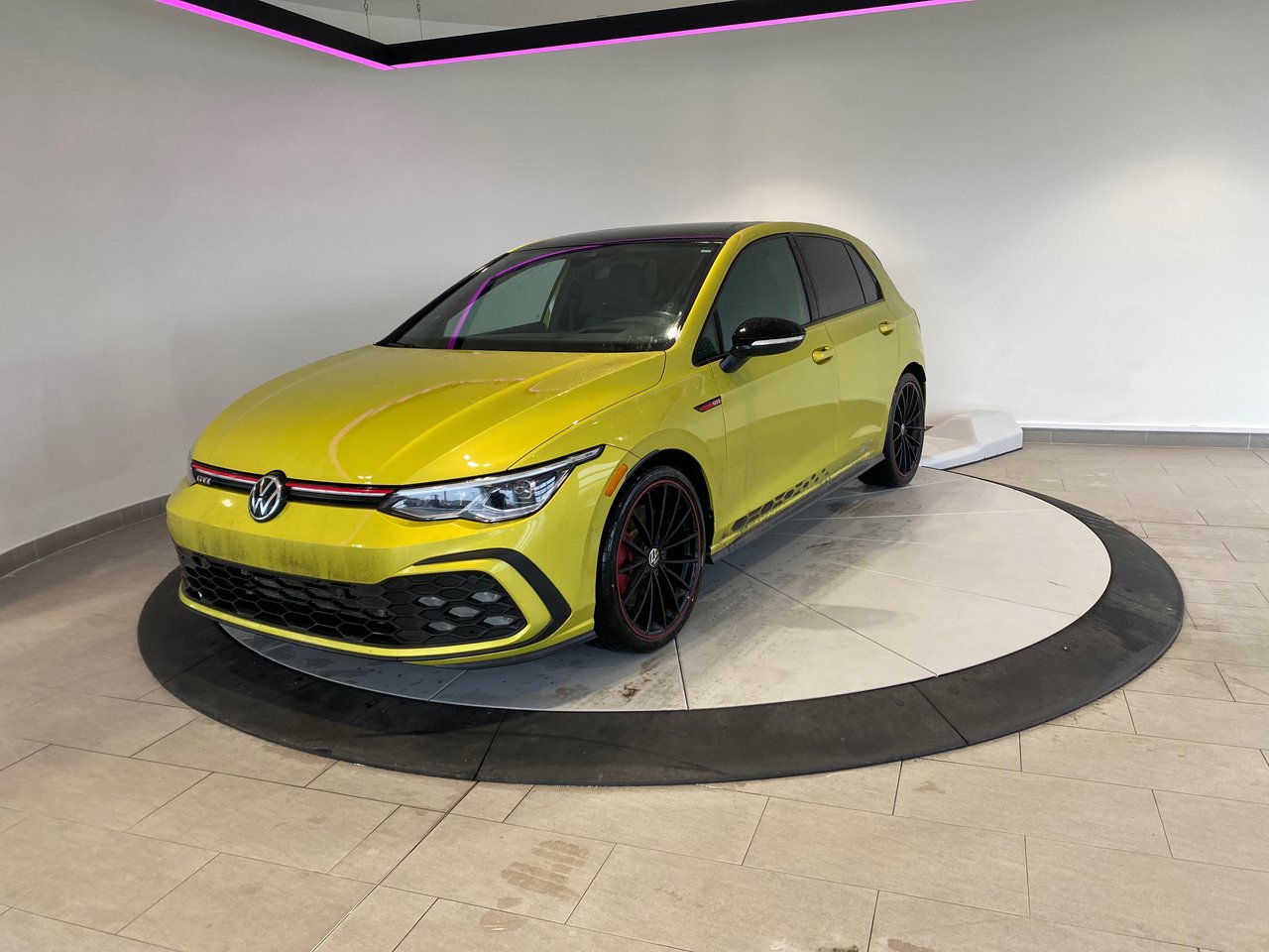 Volkswagen Golf GTI 40th + DSG + CAMERA + CARPLAY + 241  HP + 2023