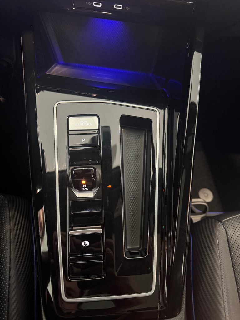 Volkswagen Golf R TOIT + CUIR + CARPLAY + 1 PROPRIO + WOW!+++ 2024