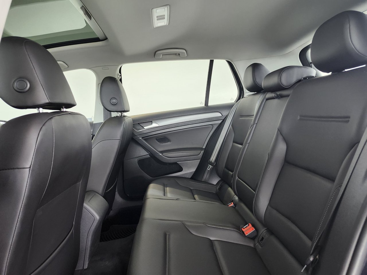2021 Volkswagen Golf HIGHLINE + CUIR + TOIT + CARPLAY + CAMÉRA + WOW +