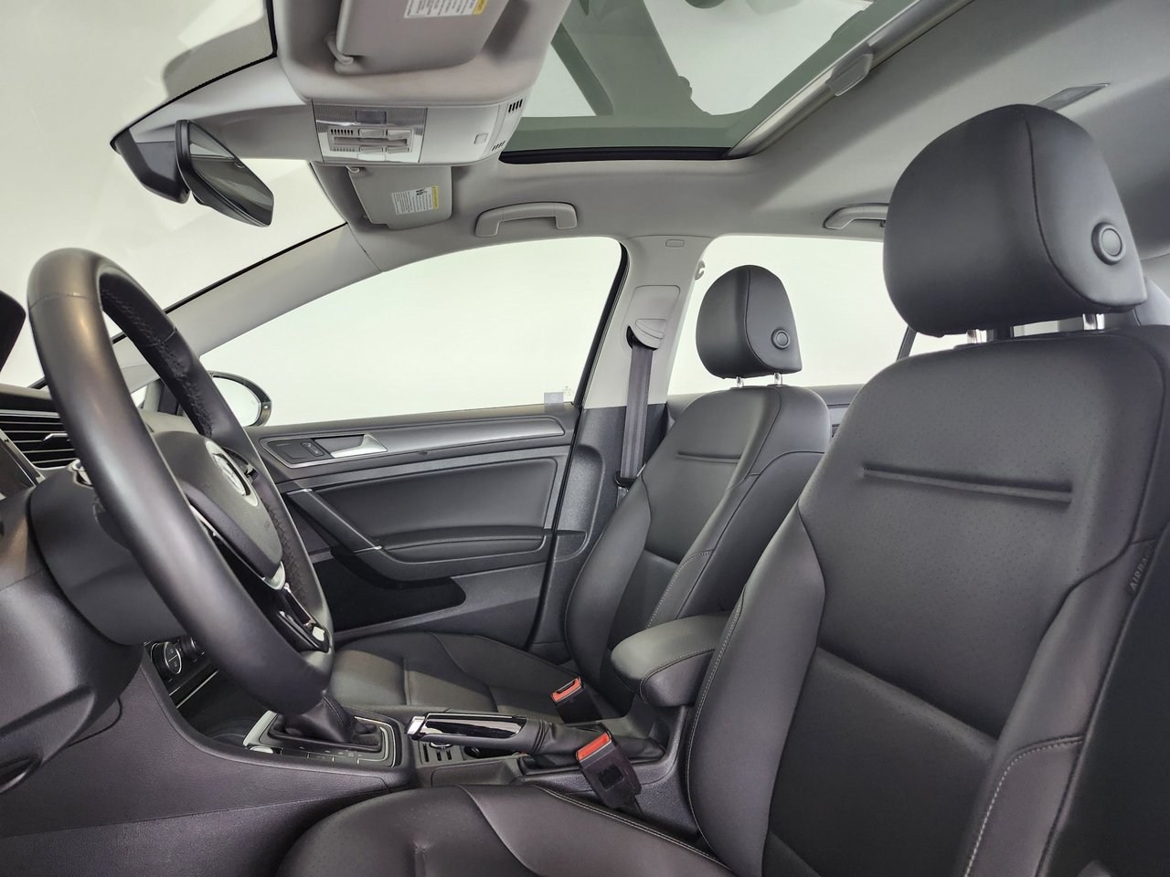 2021 Volkswagen Golf HIGHLINE + CUIR + TOIT + CARPLAY + CAMÉRA + WOW +