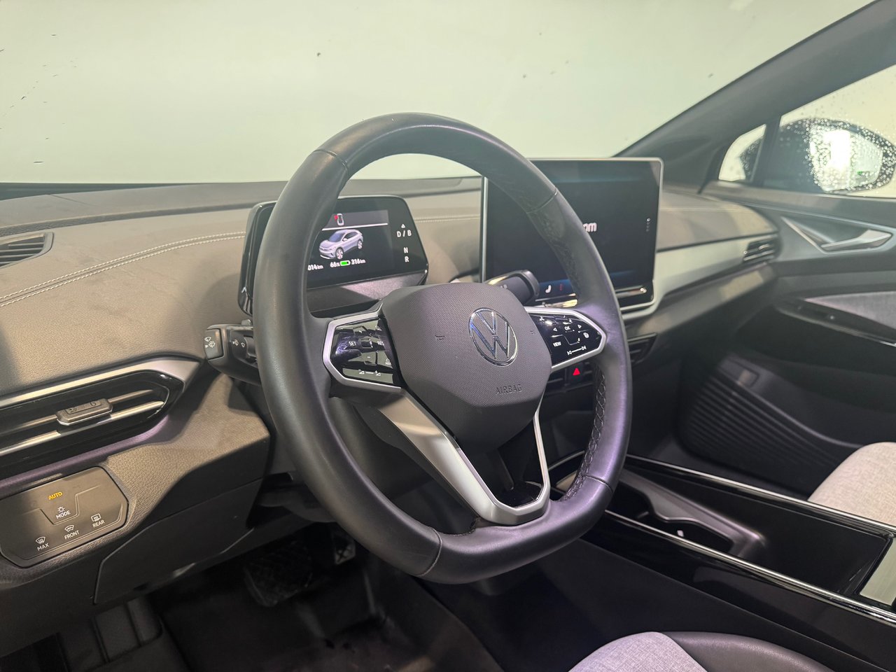 Volkswagen ID.4 Pro + AWD + 82 KW/H + 468 KM + WOW +++ 2024