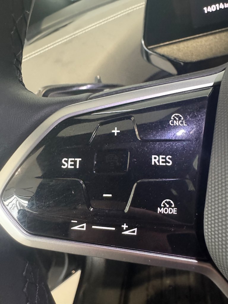 Volkswagen ID.4 Pro + AWD + 82 KW/H + 468 KM + WOW +++ 2024