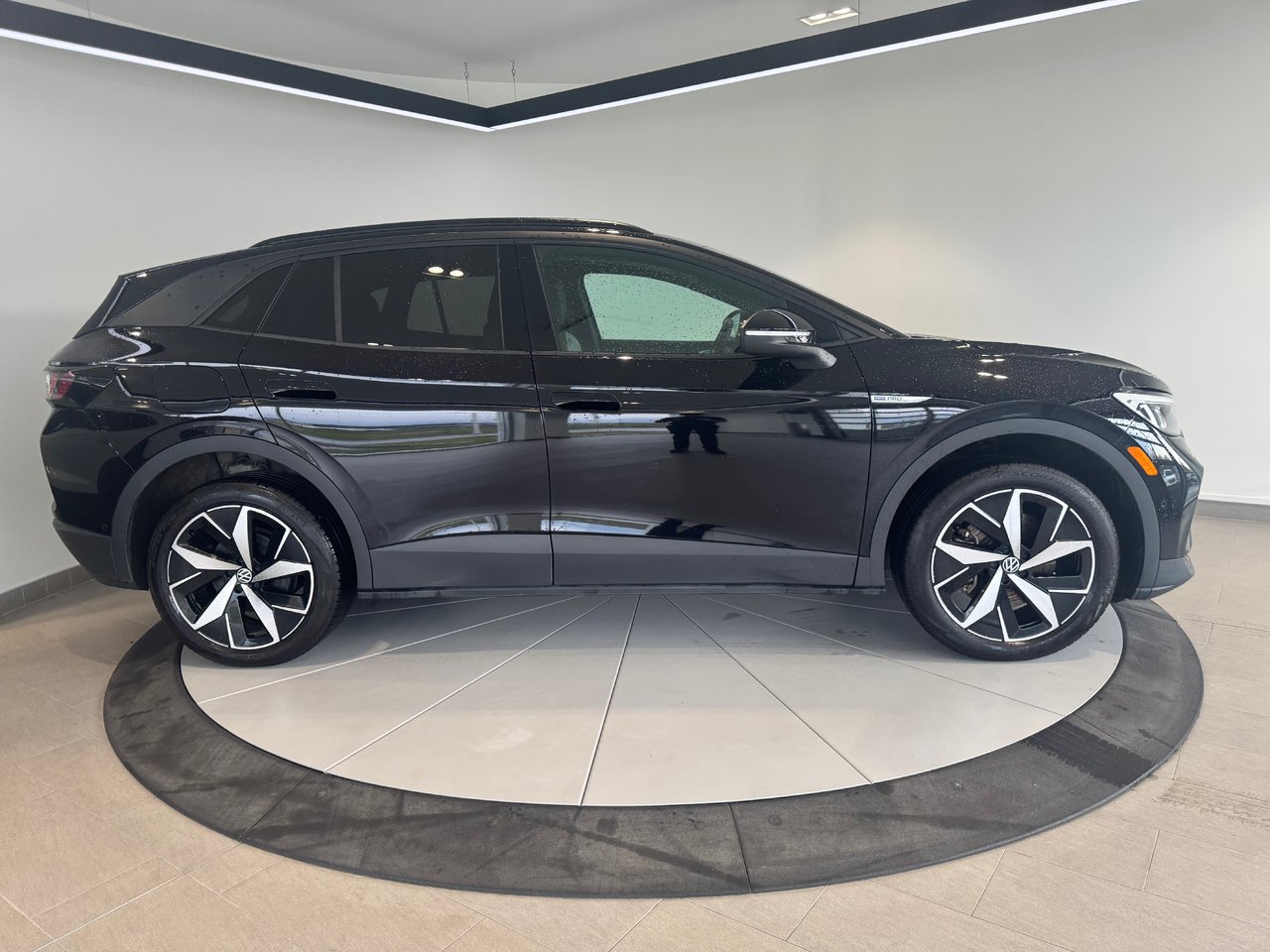 Volkswagen ID.4 Pro + AWD + 82 KW/H + 468 KM + WOW +++ 2024