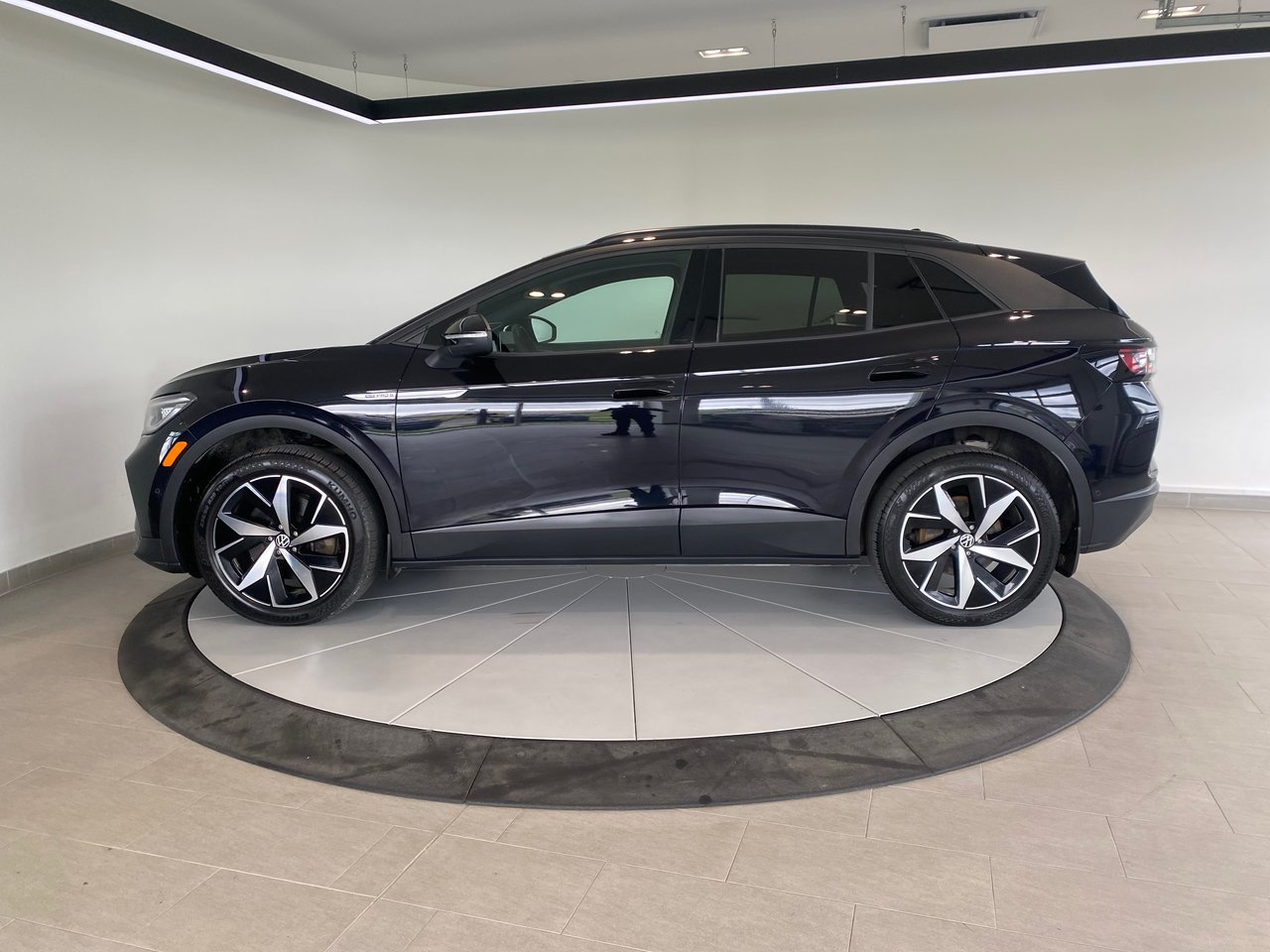 Volkswagen ID.4 PRO S + AWD + CARPLAY + CAMERA + GPS+TOIT+ WOW+++ 2024