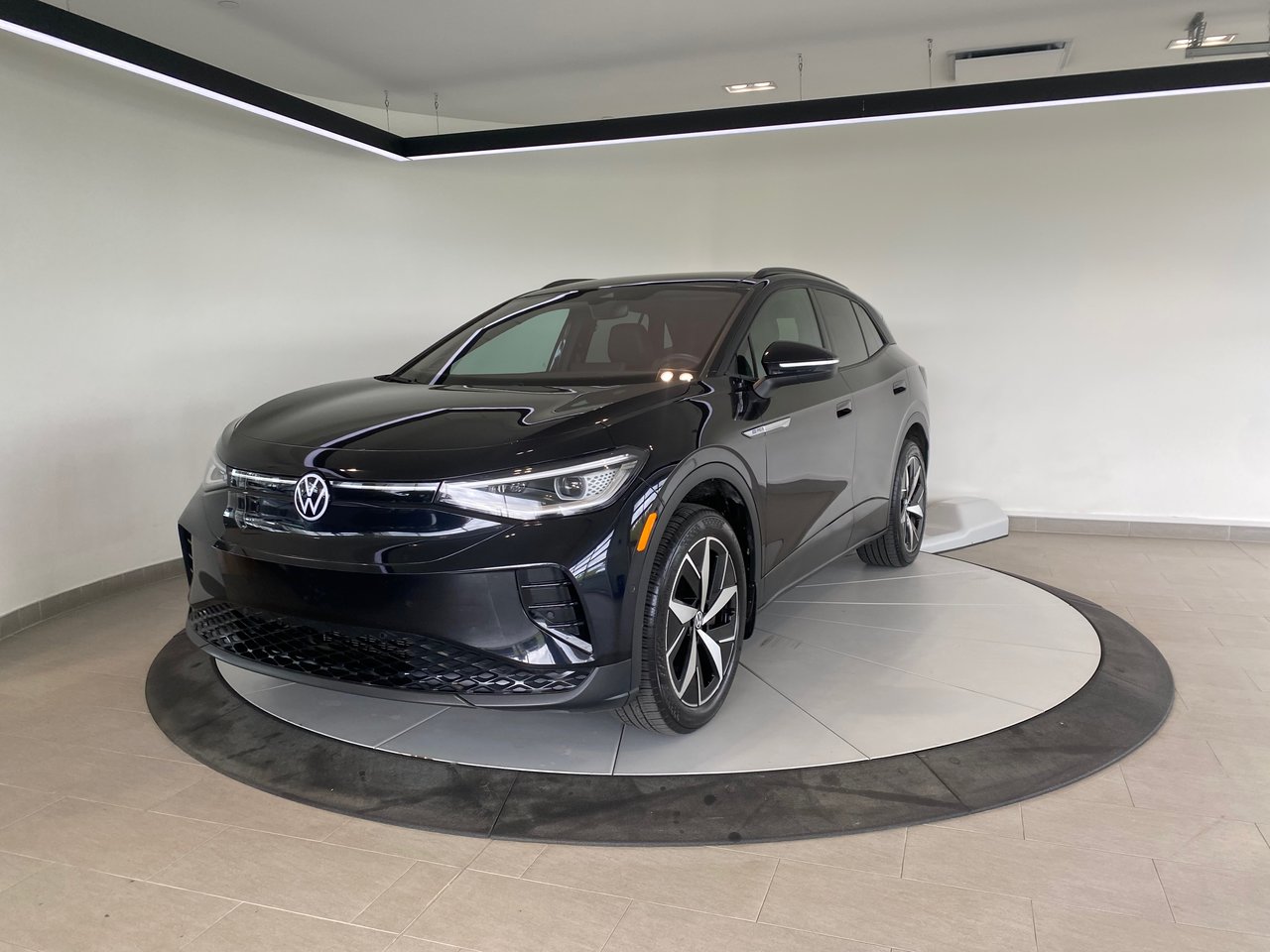 Volkswagen ID.4 PRO S + AWD + CARPLAY + CAMERA + GPS+TOIT+ WOW+++ 2024