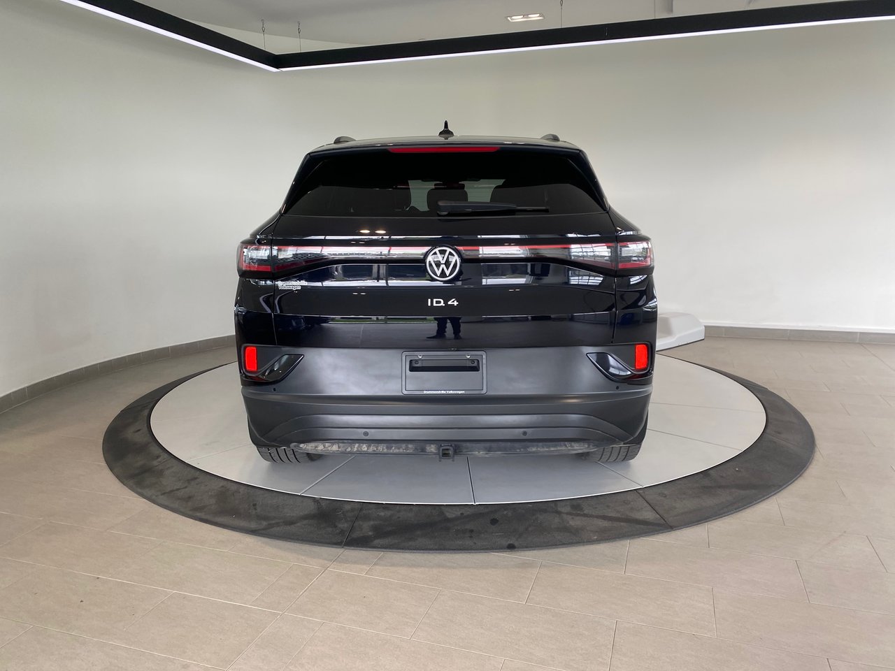 Volkswagen ID.4 PRO S + AWD + CARPLAY + CAMERA + GPS+TOIT+ WOW+++ 2024