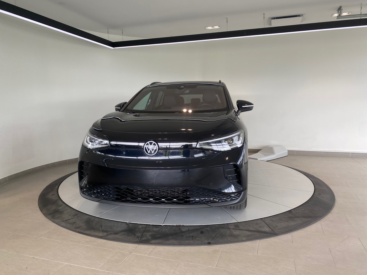 Volkswagen ID.4 PRO S + AWD + CARPLAY + CAMERA + GPS+TOIT+ WOW+++ 2024
