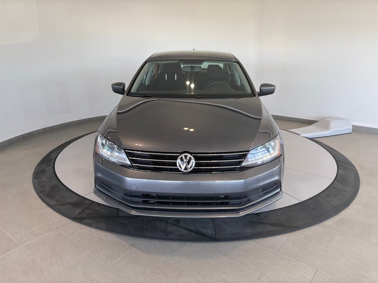 2017 Volkswagen Jetta Sedan Trendline+ A/C + MAGS + BLUETOOTH + CAMERA + WOW +