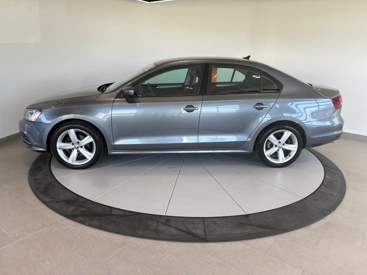 2017 Volkswagen Jetta Sedan Trendline+ A/C + MAGS + BLUETOOTH + CAMERA + WOW +