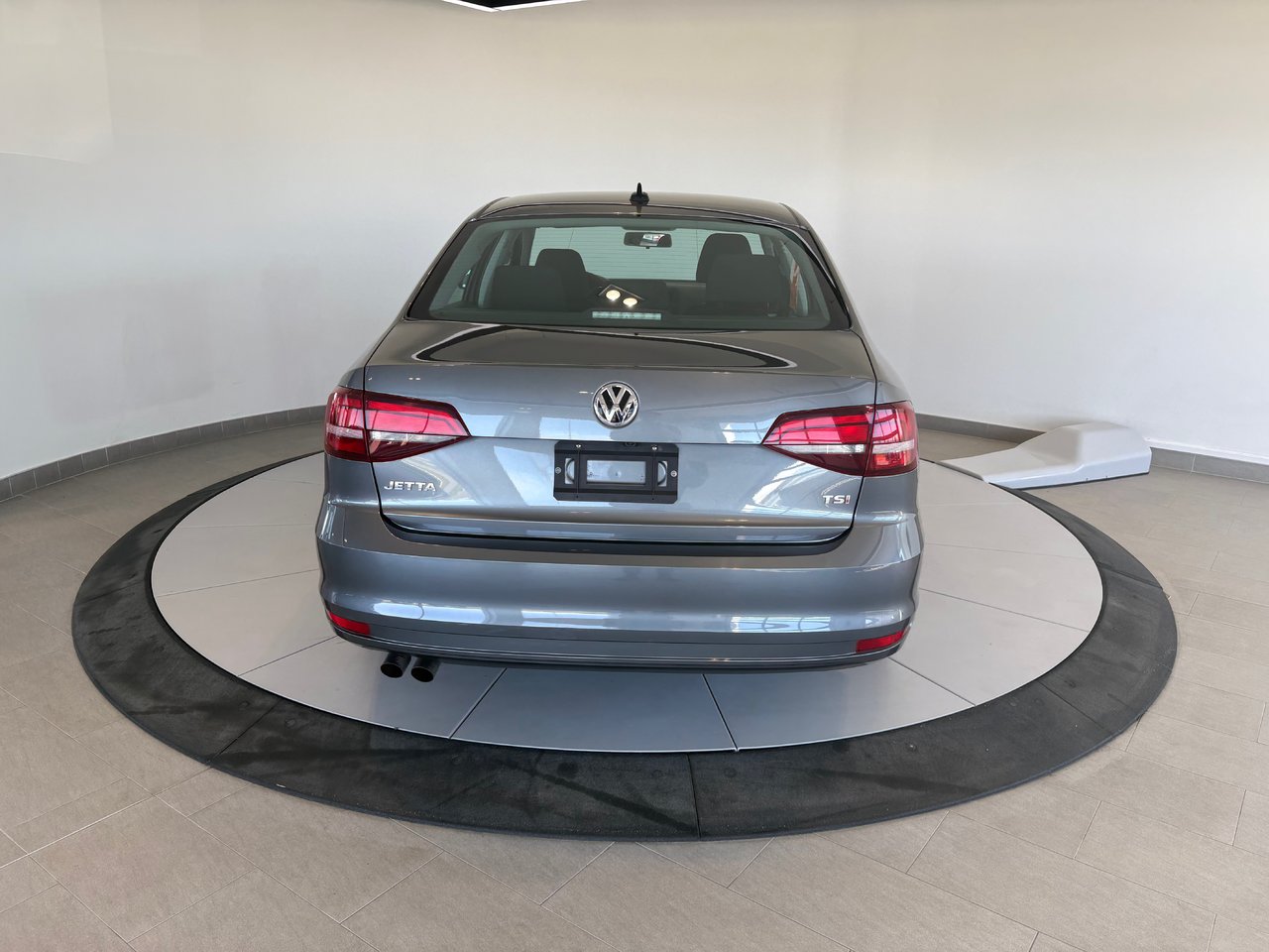 2017 Volkswagen Jetta Sedan Trendline+ A/C + MAGS + BLUETOOTH + CAMERA + WOW +