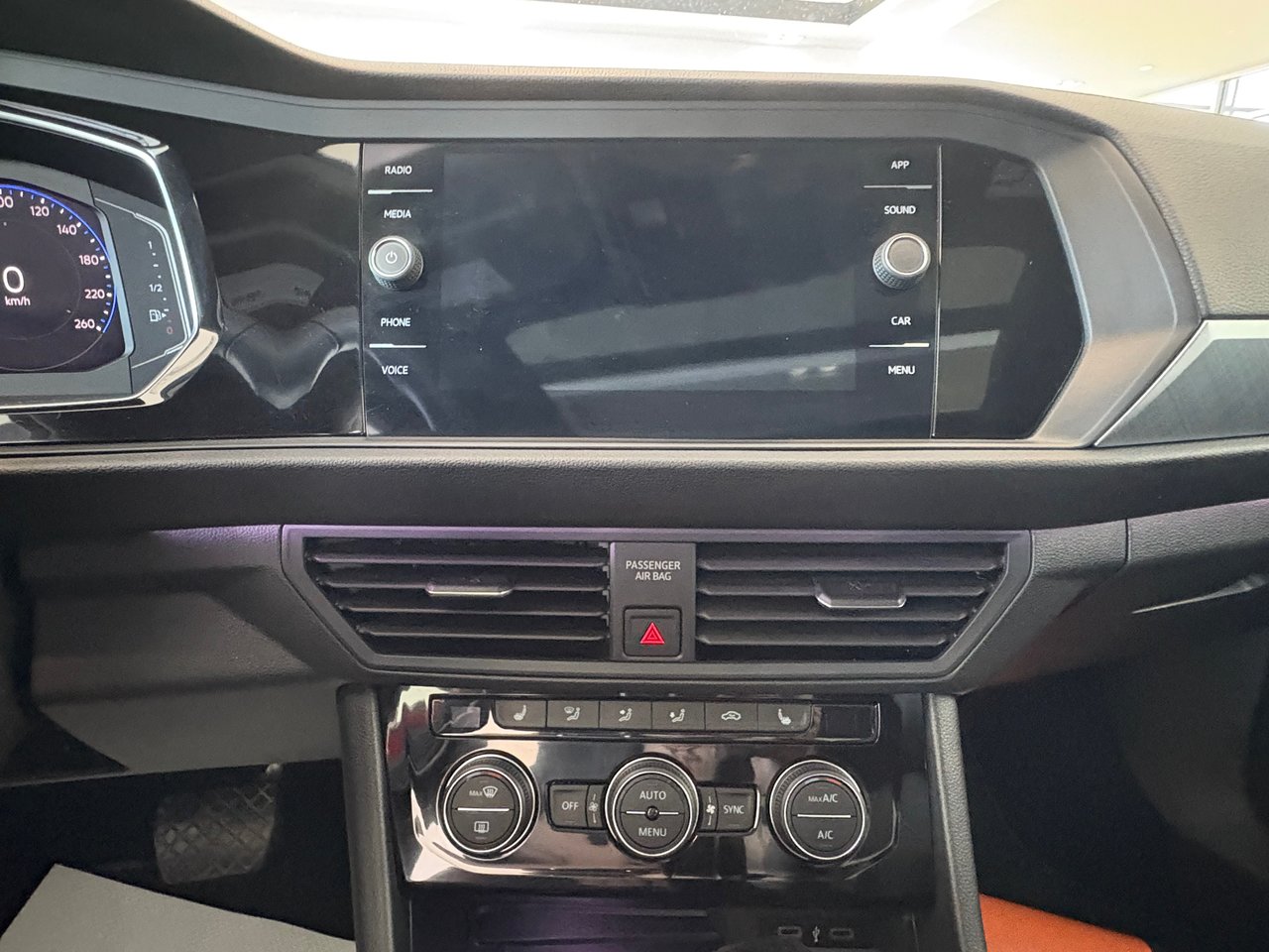 2022 Volkswagen Jetta Comfortline + A/C + CAMERA + CARPLAY + SPORT PACK
