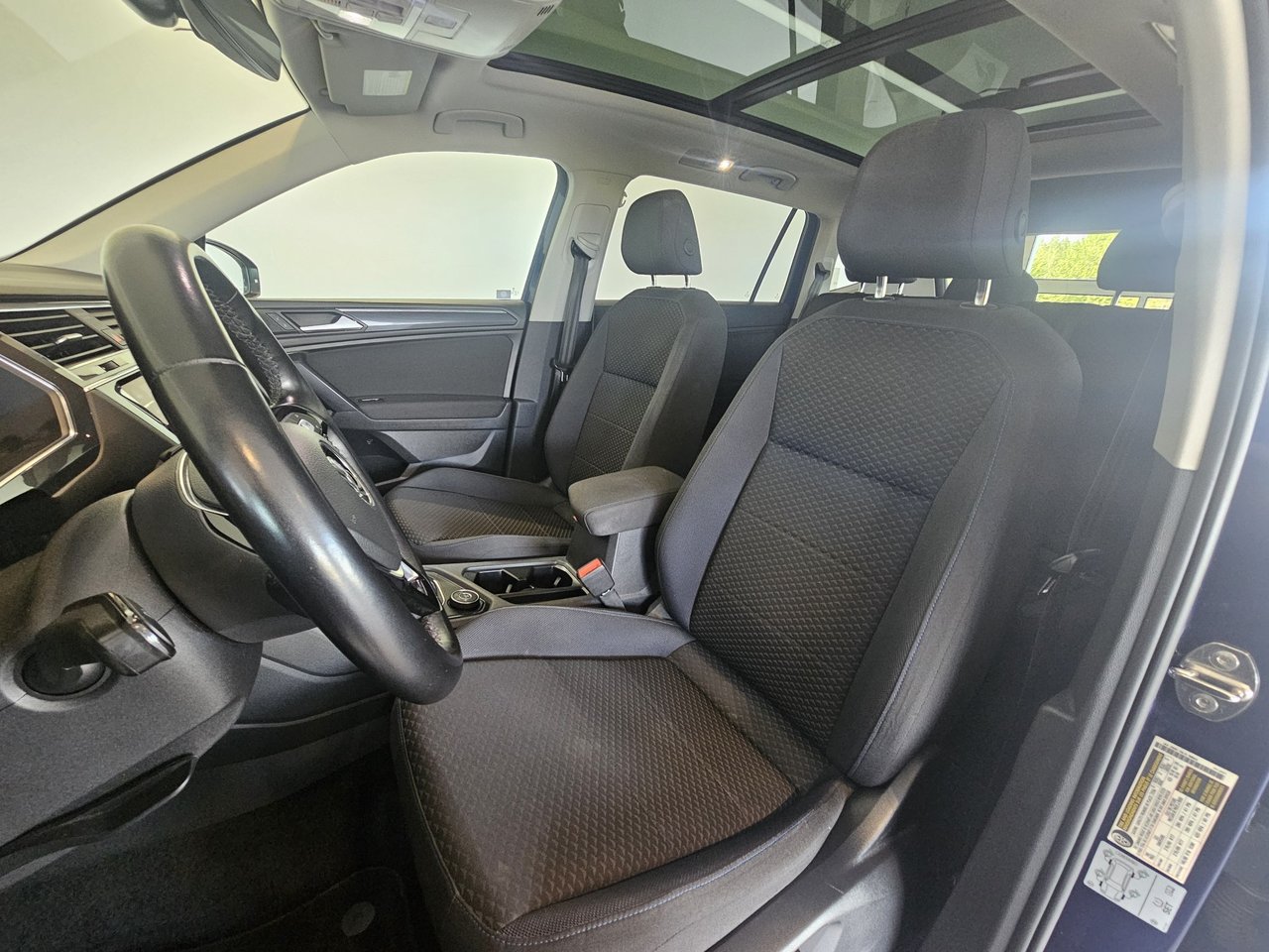 2021 Volkswagen Tiguan UNITED 4 MOTION + AC + CARPLAY + CAMERA + WOW !+++