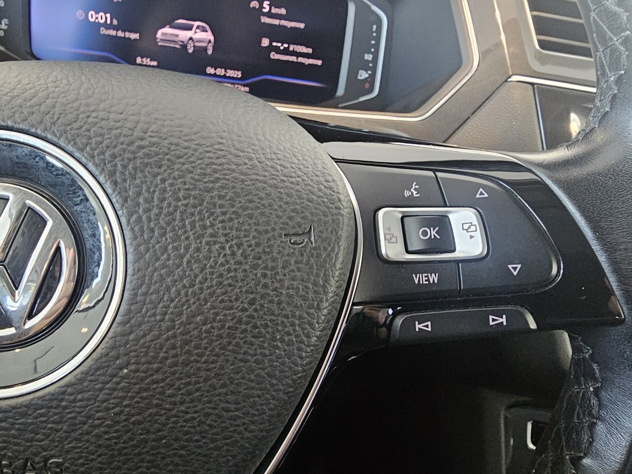 2021 Volkswagen Tiguan UNITED 4 MOTION + AC + CARPLAY + CAMERA + WOW !+++