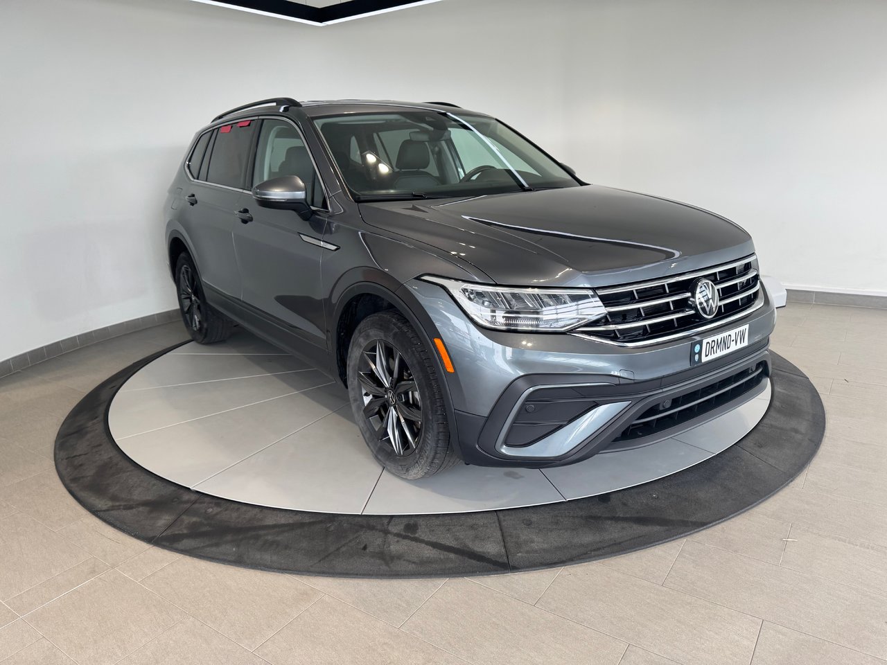 2022 Volkswagen Tiguan Comfortline + CUIR + CARPLAY + A/C + AWD + WOW ++