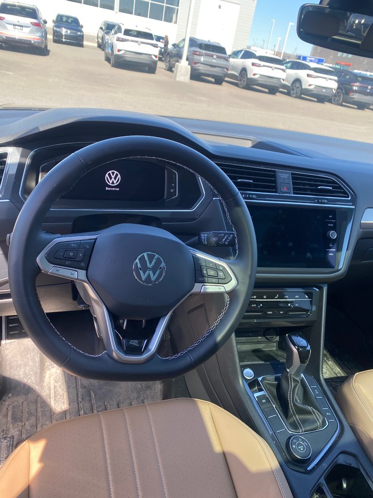 2023 Volkswagen Tiguan Comfortline R-Line Black Edition