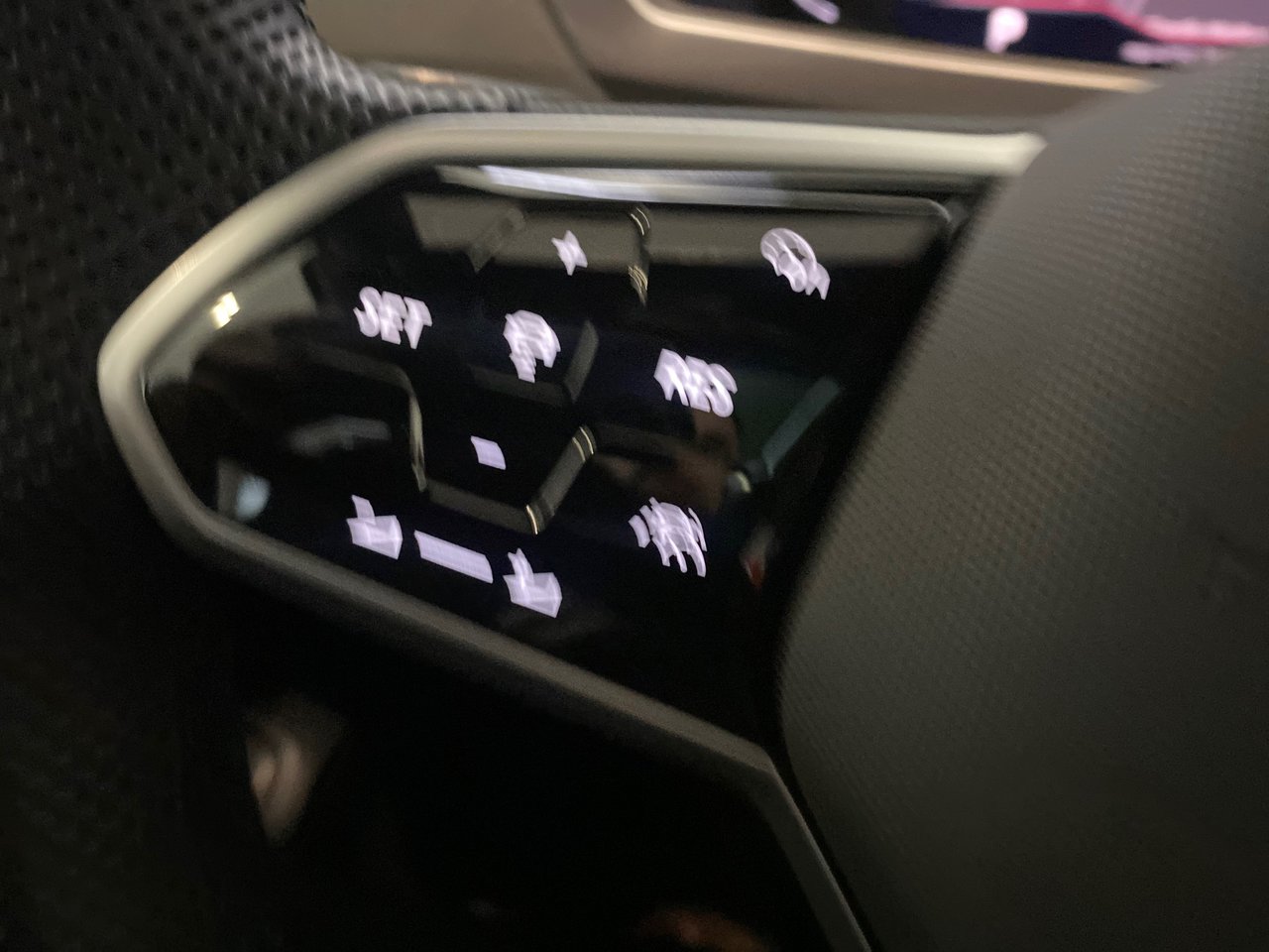 Volkswagen Tiguan Highline R-Line + CARPLAY + TOIT + CUIR + WOW +++ 2024