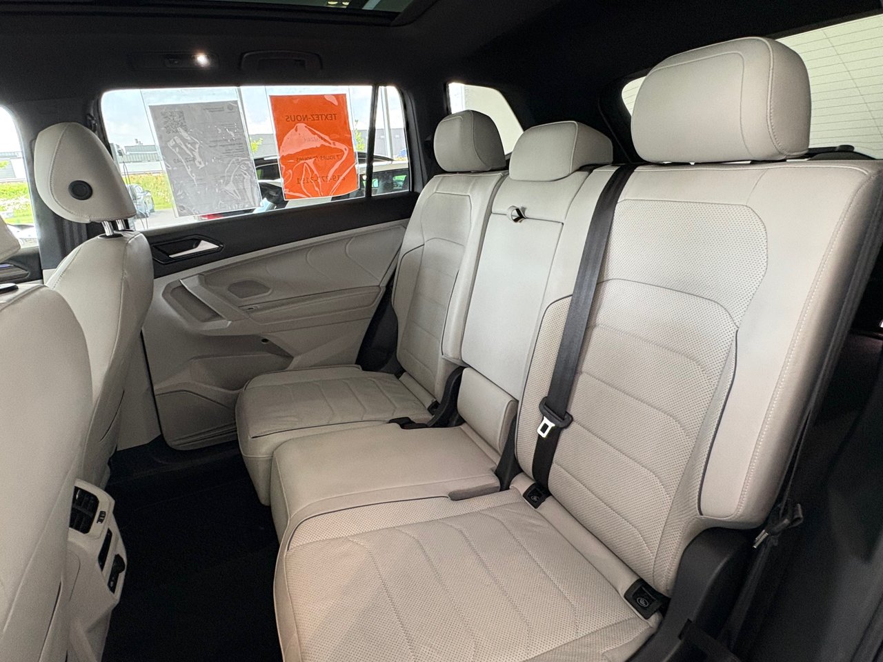 Volkswagen Tiguan Highline R-Line + CUIR + CARPLAY + CAMERA + WOW!++ 2024