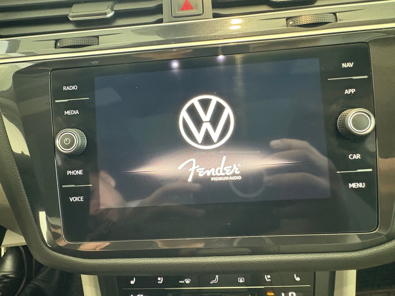 Volkswagen Tiguan Highline R-Line + CUIR + CARPLAY + CAMERA + WOW!++ 2024