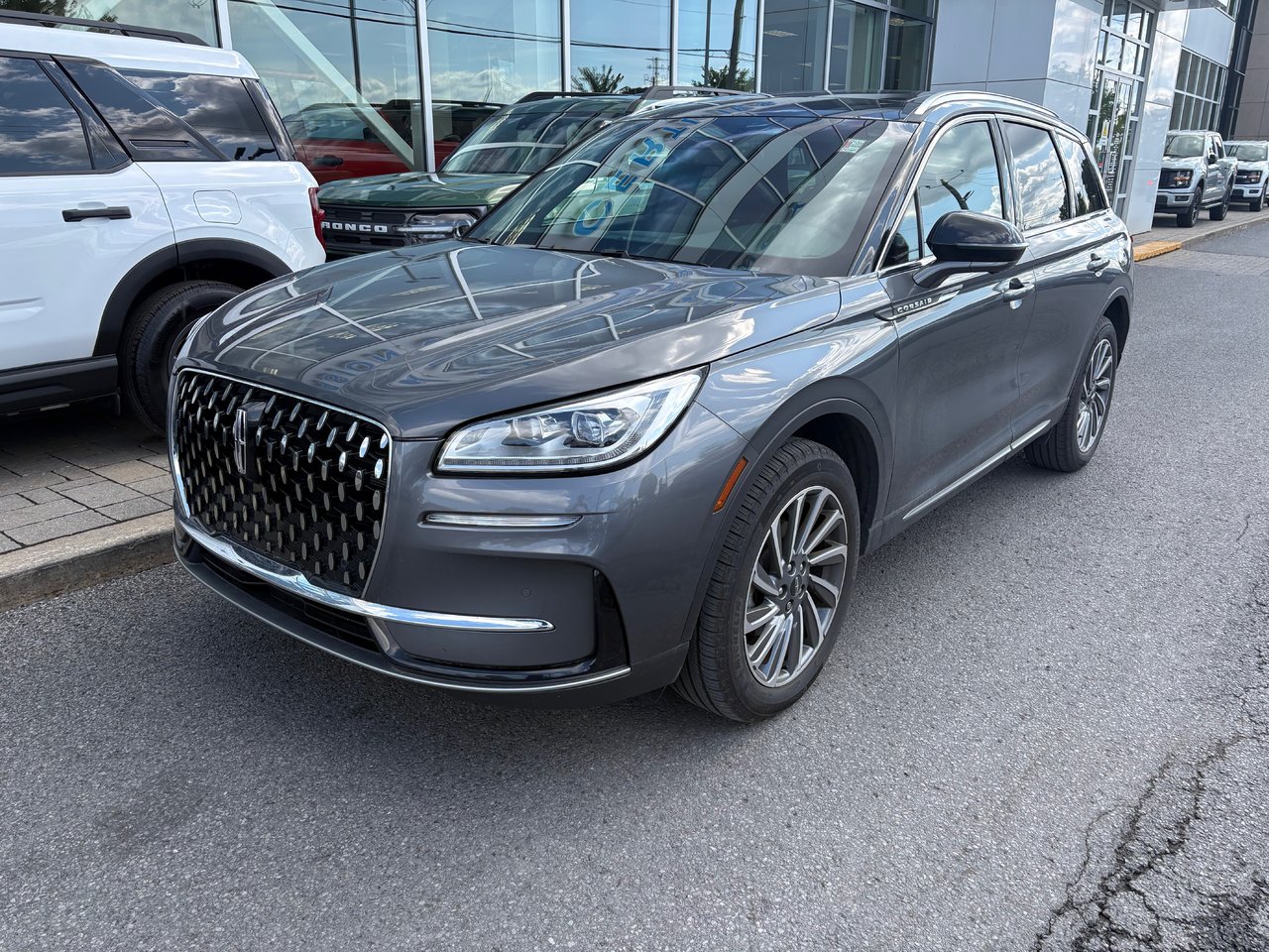 Gray (Asher Grey Metallic Clearcoat) 2023 Lincoln Corsair SUV / Crossover All-Wheel Drive Automatic