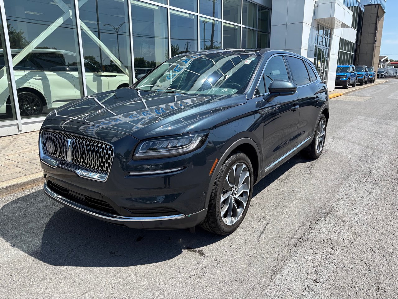 Blue 2022 Lincoln Nautilus SUV / Crossover All-Wheel Drive Automatic