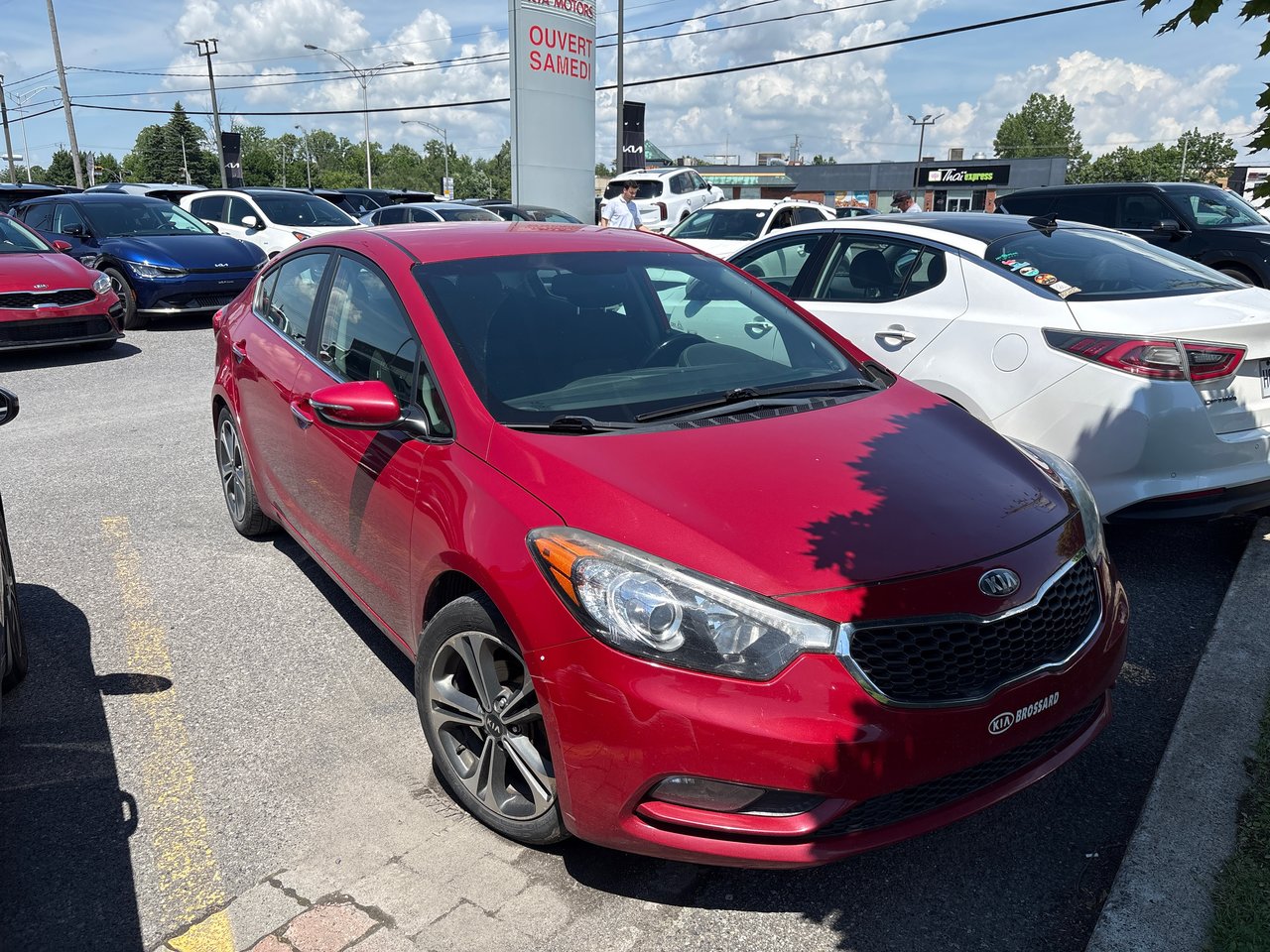 Red 2014 Kia Forte EX Sedan Front-Wheel Drive Automatic