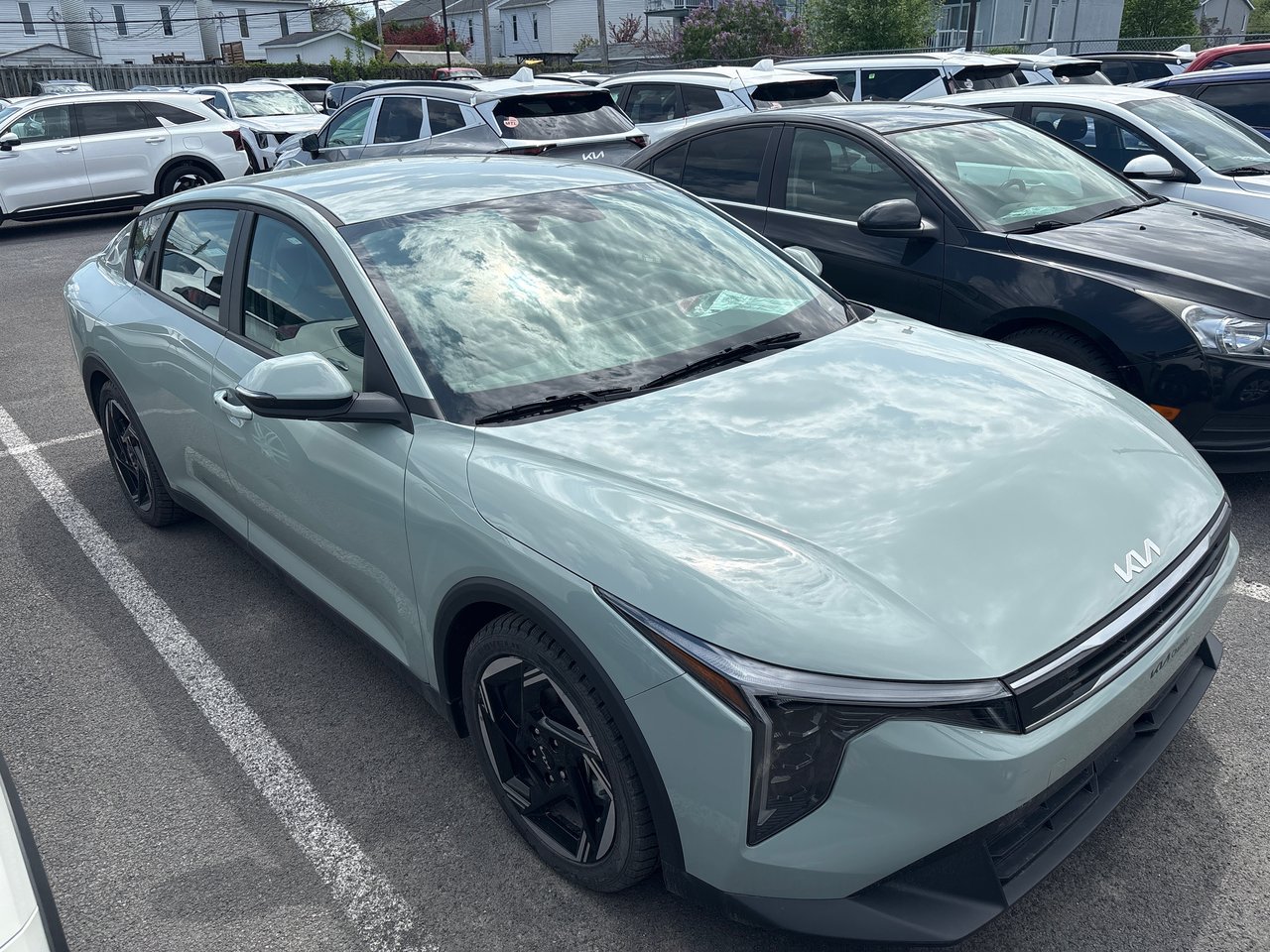 2025 Kia K4 EX FWD