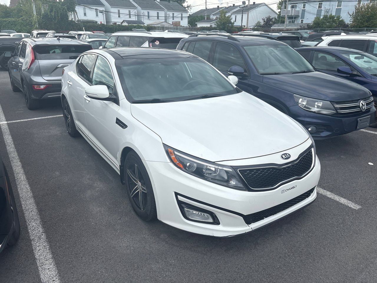 White 2014 Kia Optima Sedan Front-Wheel Drive Automatic