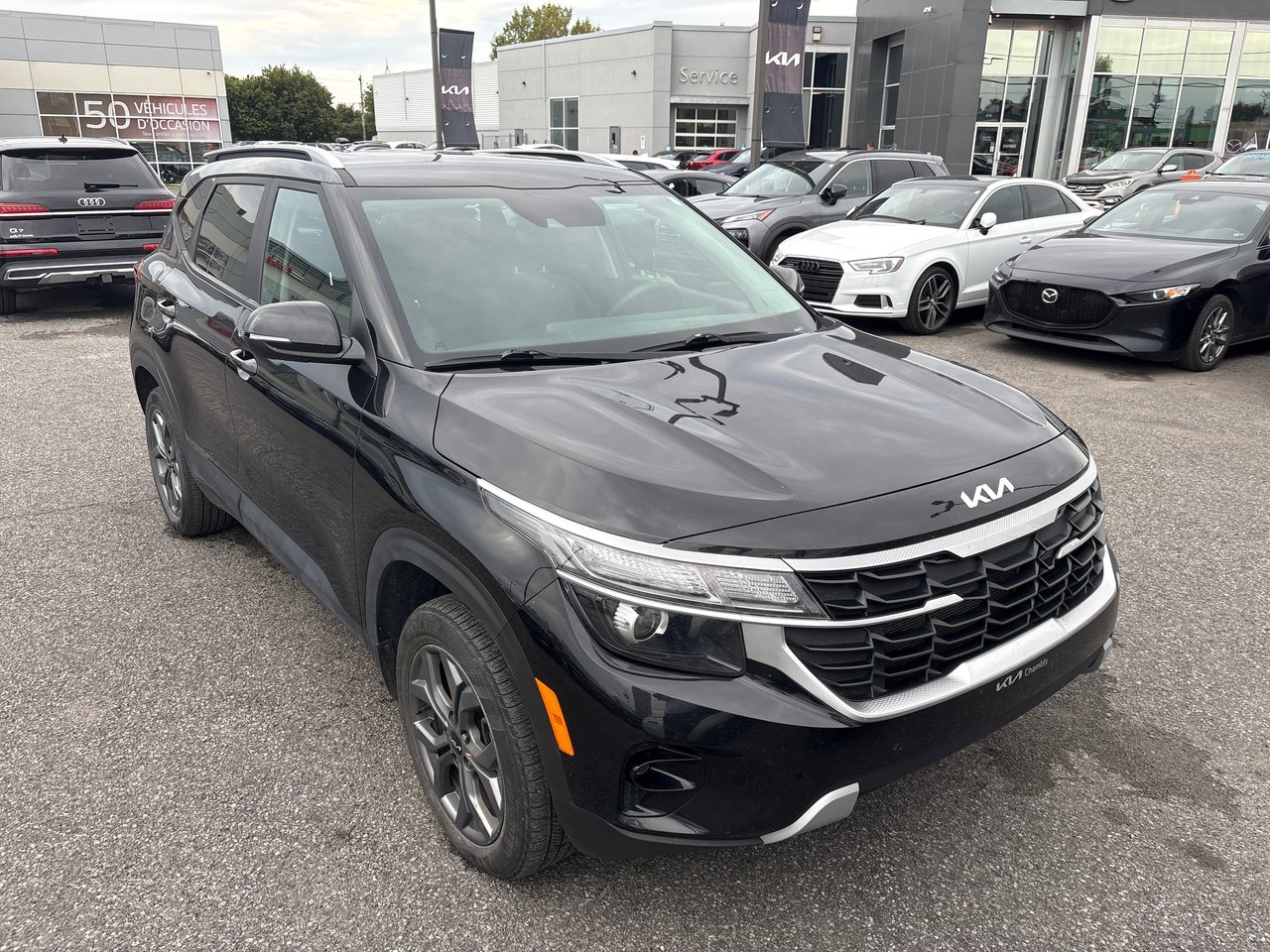Black 2024 Kia Seltos SUV / Crossover All-Wheel Drive Automatic