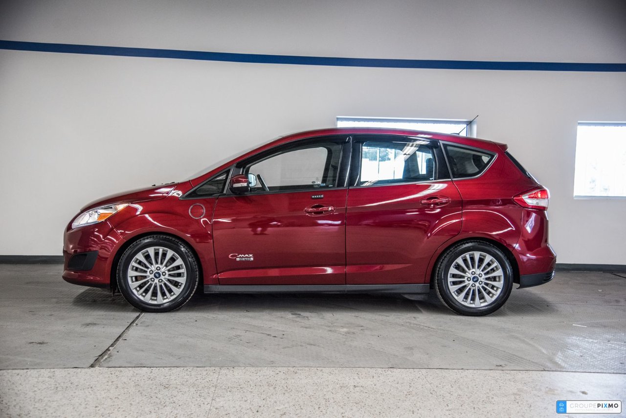 Used And Pre Owned 17 Ford C Max For Sale At Otogo Used And Pre Owned 17 Ford C Max For Sale At Otogo