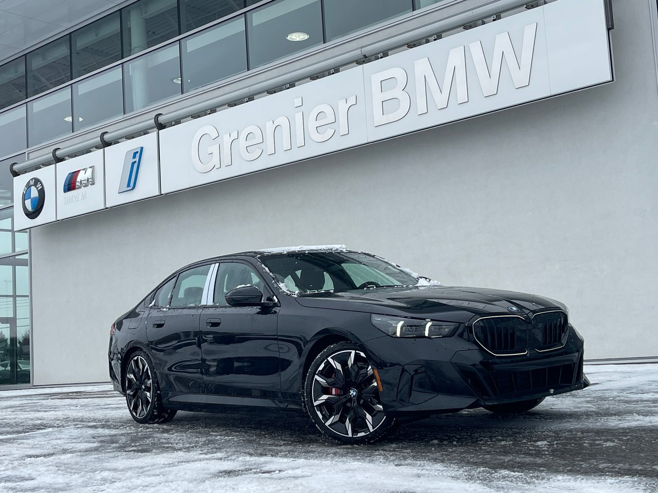 2026 BMW 5 Series 550e xDrive