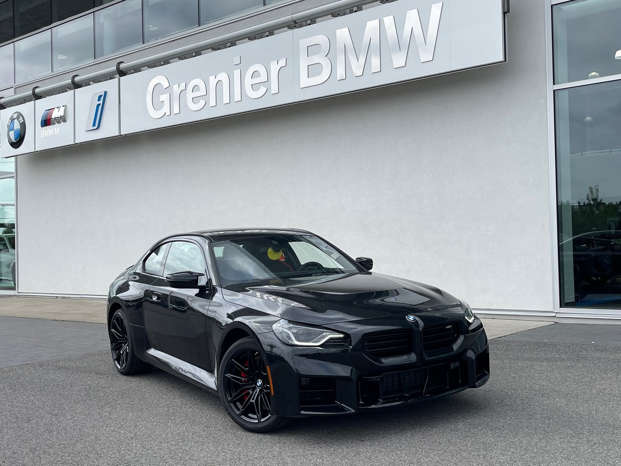 Used 2024 BMW M2 with 90 km for sale at Otogo