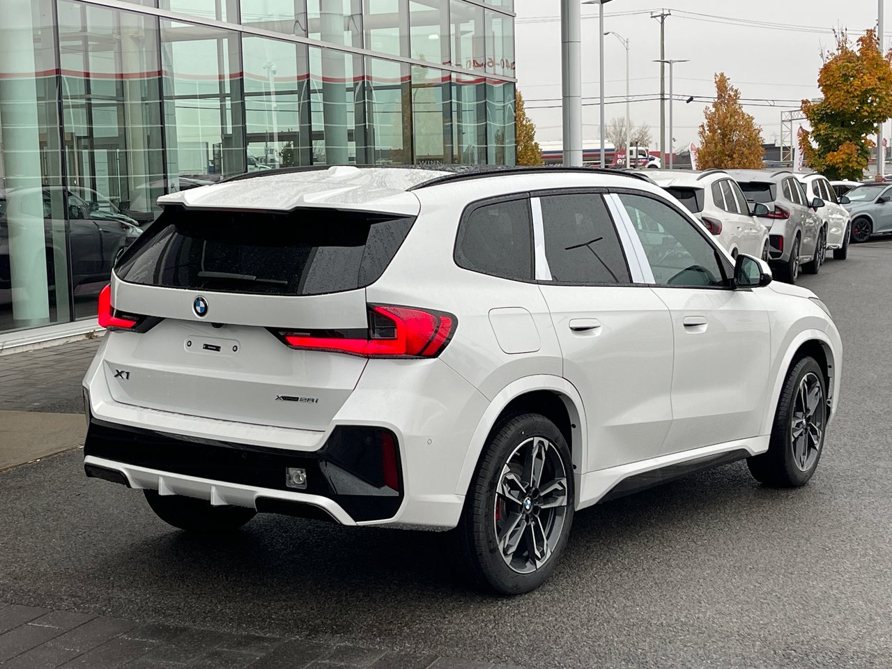 Used 2025 BMW X1 with 90 km for sale at Otogo
