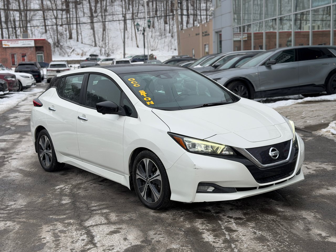 Nissan LEAF SV FWD