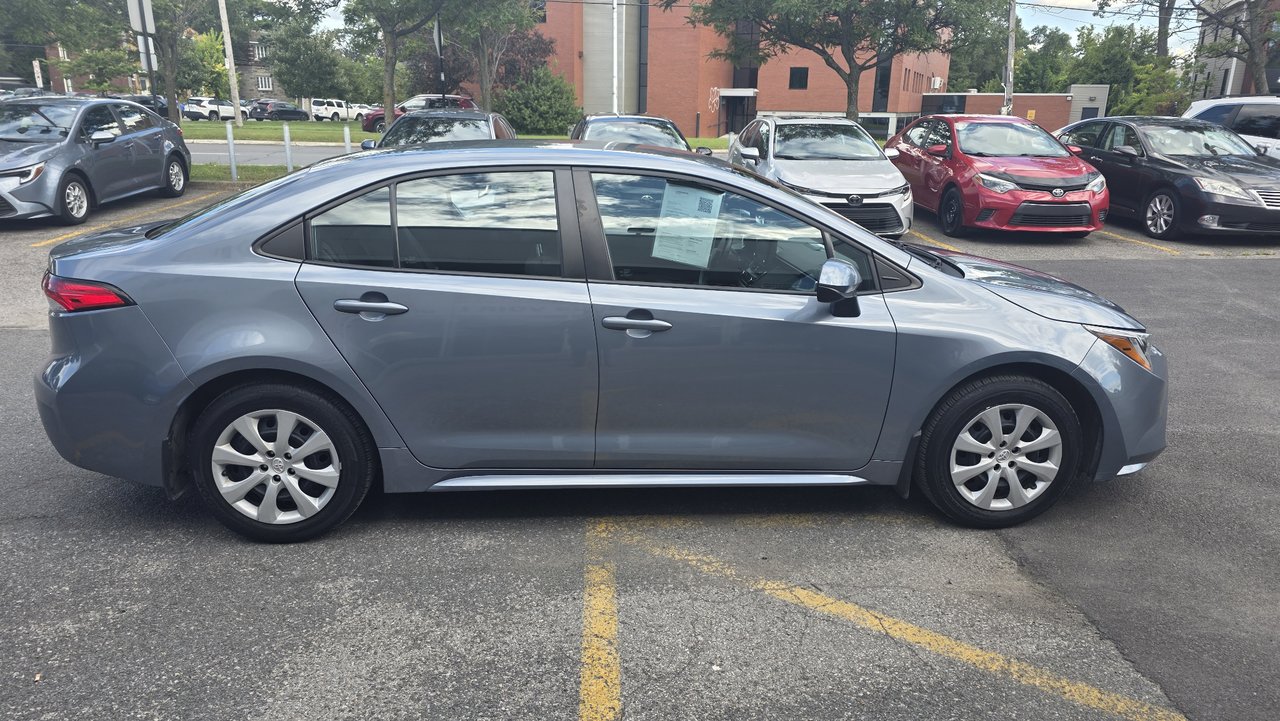 2022 Toyota Corolla LE-5