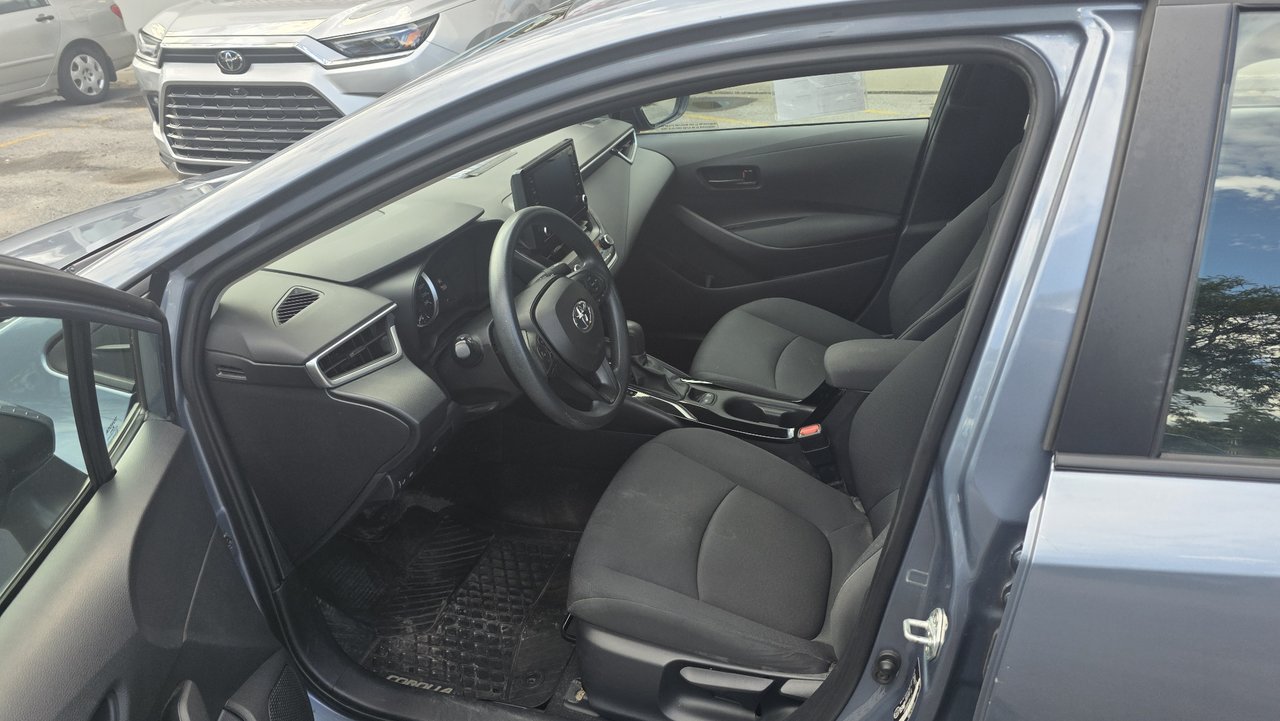 2022 Toyota Corolla LE-7