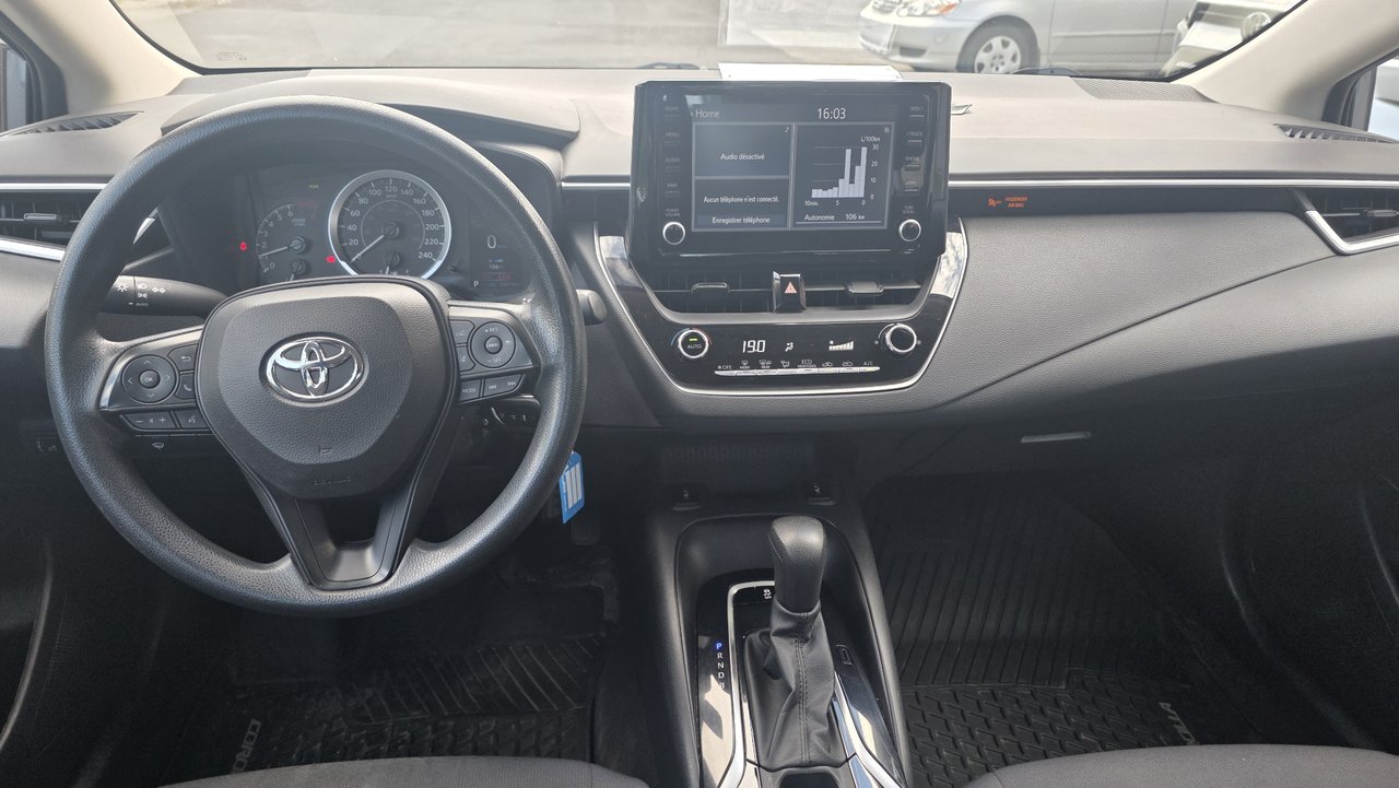 2022 Toyota Corolla LE-11